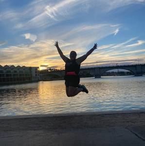 Meet your Posher, Holly